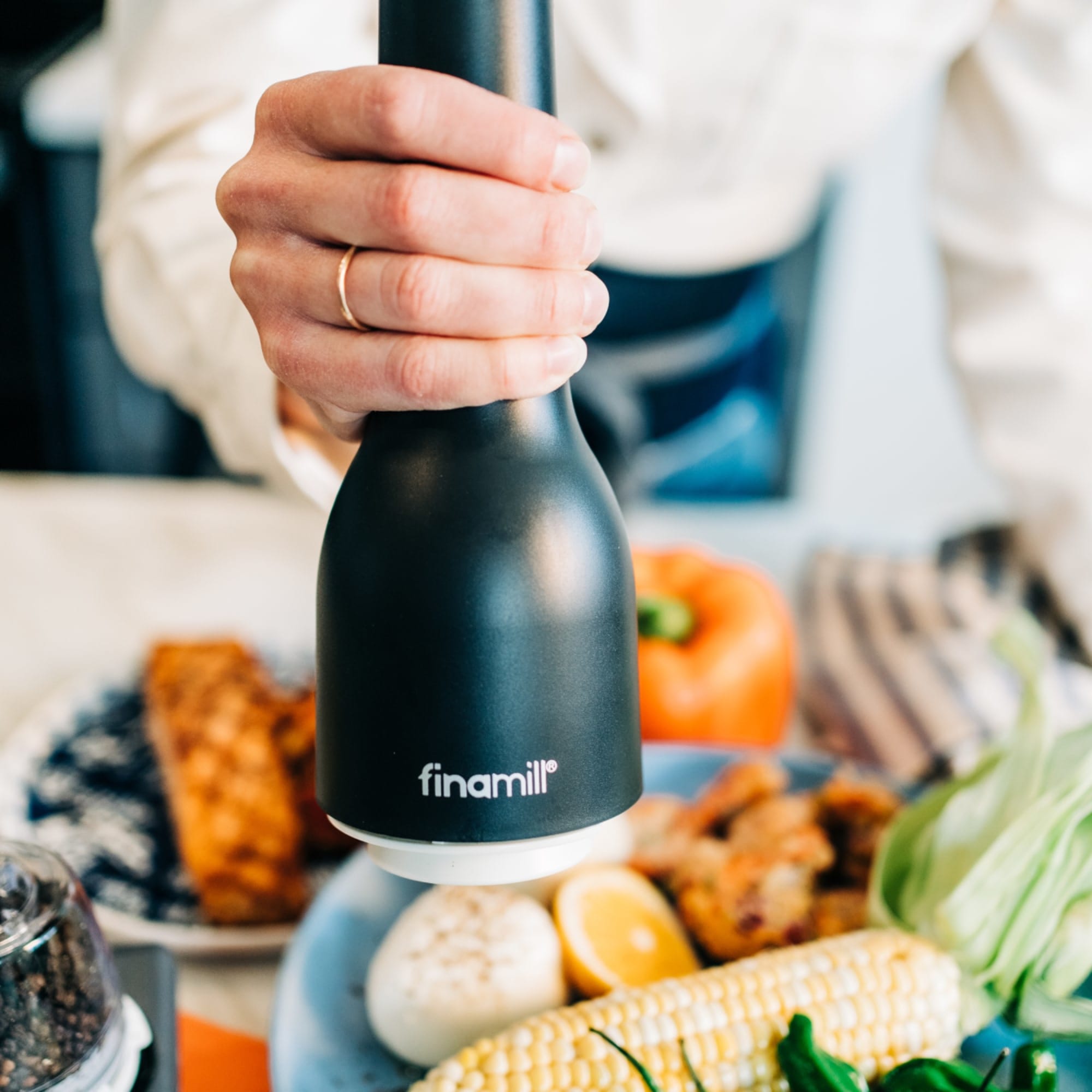 FinaMill Electric Spice Grinder with 2 Pro Plus Pods Midnight Black